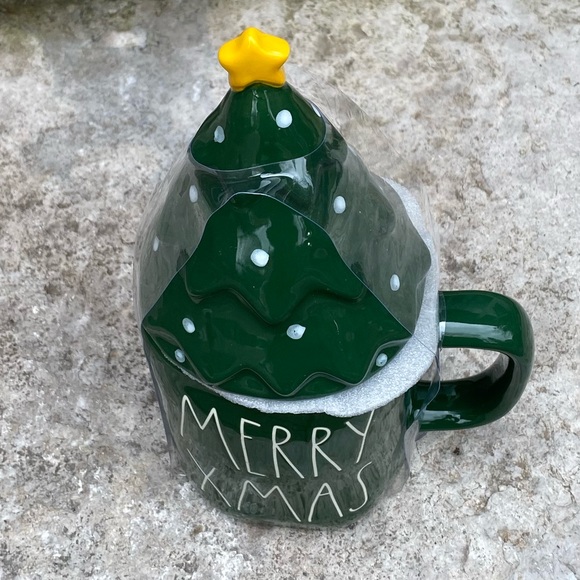 Rae Dunn MERRY XMAS Christmas Mug with Tree Topper - Picture 2 of 3